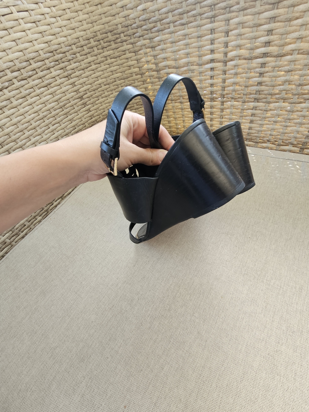 Tory Burch Black Leather Logo Slingback Sandals - Picture 5 of 9